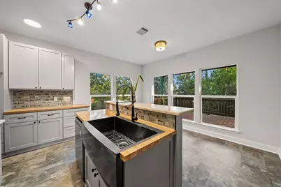 4510 Lininger Lane, Dickinson, TX 77539 - Photo 14