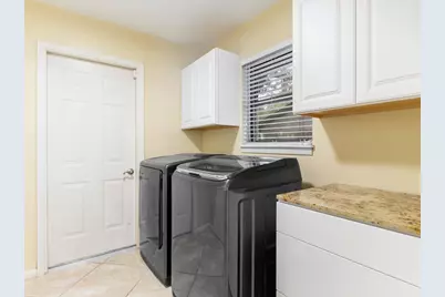 2917 Encino Avenue, Bay City, TX 77414 - Photo 16