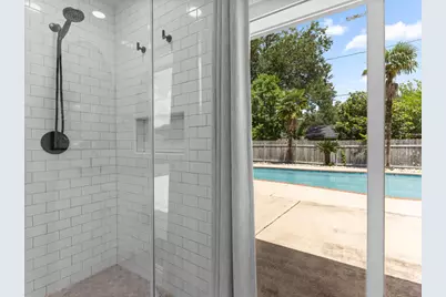 2917 Encino Avenue, Bay City, TX 77414 - Photo 30