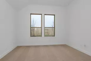 636 Crested Duck Ct, Willis, TX 77318 - Photo 4