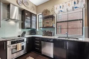 2110 Shearn St, Houston, TX 77007 - Photo 10