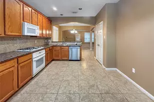 80 La Costa Dr, Montgomery, TX 77356 - Photo 6