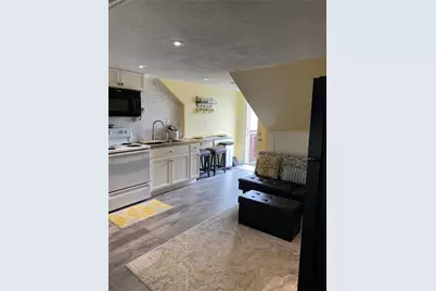 2914 Avenue K #4, Galveston, TX 77550 - Photo 2