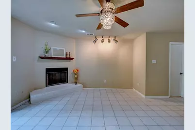 6330 Creekbend Drive #D, Houston, TX 77096 - Photo 4