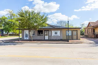 2485 Calder Street, Beaumont, TX 77702 - Photo 2