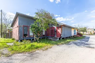 2485 Calder St, Beaumont, TX 77702 - Photo 28