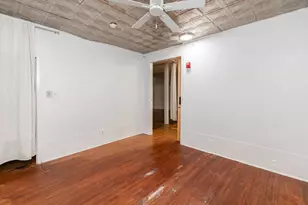 2485 Calder St, Beaumont, TX 77702 - Photo 8