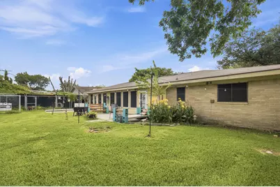 2202 French Place, Baytown, TX 77520 - Photo 28