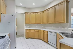 1343 Summer Terrace Dr, Sugar Land, TX 77479 - Photo 12