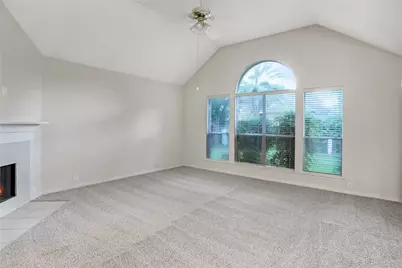1343 Summer Terrace Drive, Sugar Land, TX 77479 - Photo 8