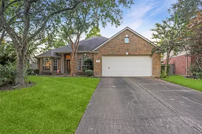 1343 Summer Terrace Drive, Sugar Land, TX 77479 - Photo 1