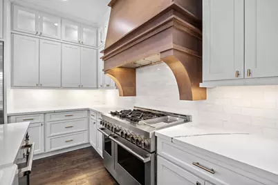 14008 Memorial Reserve Place, Houston, TX 77079 - Photo 24