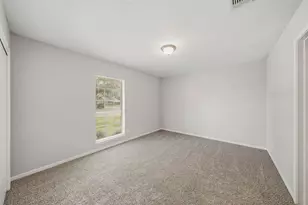 16203 Canario Dr, Houston, TX 77083 - Photo 2