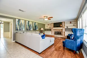 1015 Kanah Ln, Houston, TX 77090 - Photo 16