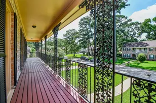 1015 Kanah Ln, Houston, TX 77090 - Photo 4