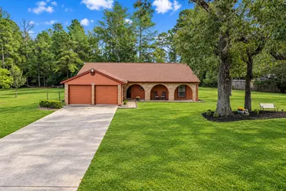 34514 Kristine Drive, Pinehurst, TX 77362 - Photo 4