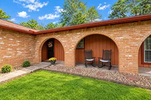 34514 Kristine Dr, Pinehurst, TX 77362 - Photo 8