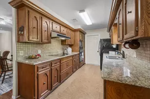 34514 Kristine Dr, Pinehurst, TX 77362 - Photo 20