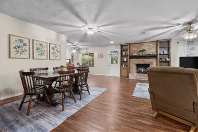 34514 Kristine Drive, Pinehurst, TX 77362 - Photo 10