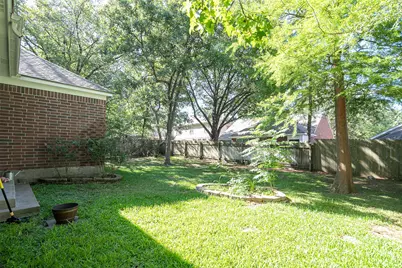 11 Painted Canyon Place, The Woodlands, TX 77381 - Photo 4