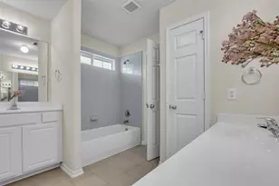 6807 Chapelfield Ln, Houston, TX 77049 - Photo 34