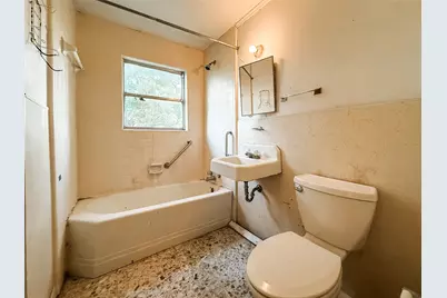 1002 Neiser Lane, Weimar, TX 78962 - Photo 12