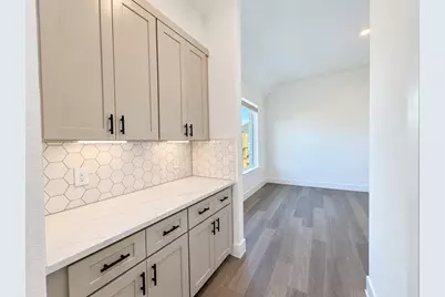 3411 Summercrisp Hollow Lane, Pearland, TX 77581 - Photo 4