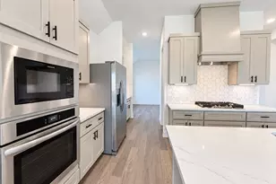 3411 Summercrisp Holw Ln, Pearland, TX 77581 - Photo 6