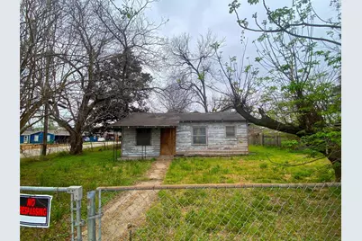 2113 S Victory Drive, Houston, TX 77088 - Photo 2