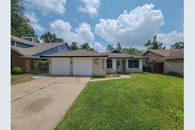 10614 Bainbridge Street, Houston, TX 77016 - Photo 2