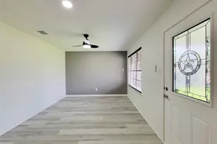 10614 Bainbridge St, Houston, TX 77016 - Photo 4