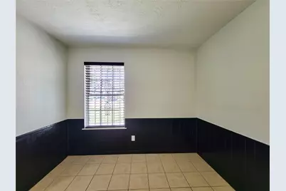 10614 Bainbridge Street, Houston, TX 77016 - Photo 8