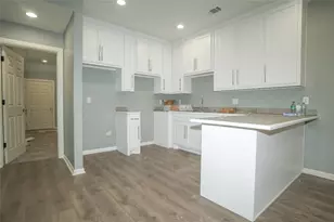 3015 Florida St, Houston, TX 77026 - Photo 14