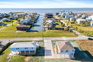 3903 2nd St, Galveston, TX 77554 - Photo 1