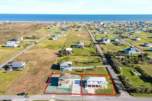 3903 2nd St, Galveston, TX 77554 - Photo 2