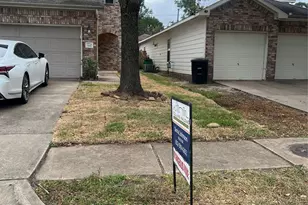 1147 Eden Park Ln, Houston, TX 77018 - Photo 1