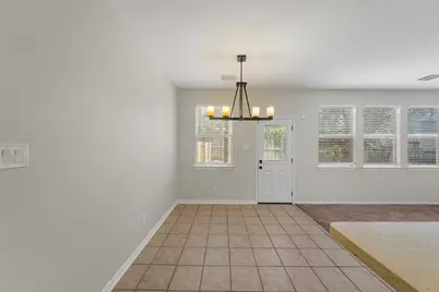 157 E Summerhaze Circle, The Woodlands, TX 77382 - Photo 12