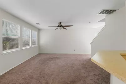 157 E Summerhaze Circle, The Woodlands, TX 77382 - Photo 16