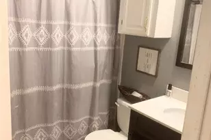 2018 Lauren Ln, Sealy, TX 77474 - Photo 16