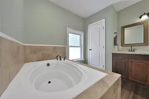 4320 Julian St, Houston, TX 77009 - Photo 18