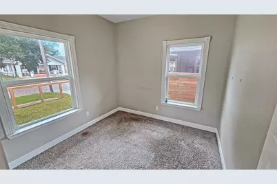 402 Hunt Street, Houston, TX 77003 - Photo 16