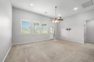 450 Terra Vis Cir, Montgomery, TX 77356 - Photo 18