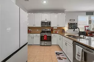 450 Terra Vis Cir, Montgomery, TX 77356 - Photo 10