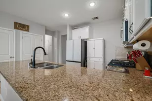 450 Terra Vis Cir, Montgomery, TX 77356 - Photo 12