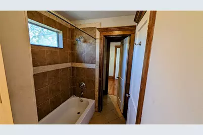 702 Paschall Street #B, Houston, TX 77009 - Photo 24