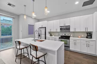 207 Pierce St, Houston, TX 77002 - Photo 4