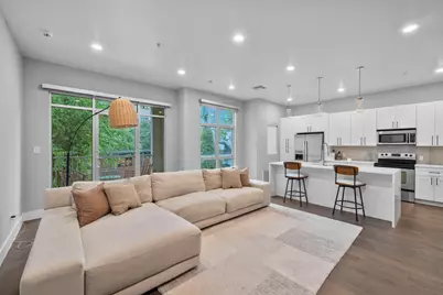 207 Pierce Street #209, Houston, TX 77002 - Photo 2