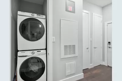207 Pierce Street #209, Houston, TX 77002 - Photo 10