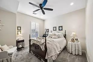 2402 Clippers Square, Houston, TX 77058 - Photo 20
