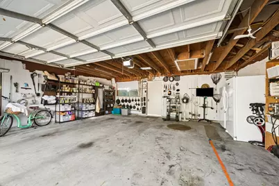 2402 Clippers Square, Houston, TX 77058 - Photo 24